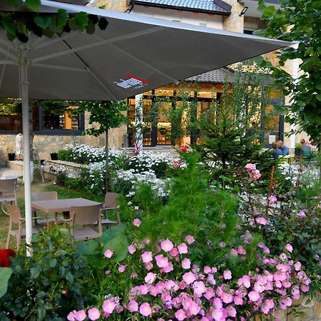 Breezy Hotel Valbone Exterior foto