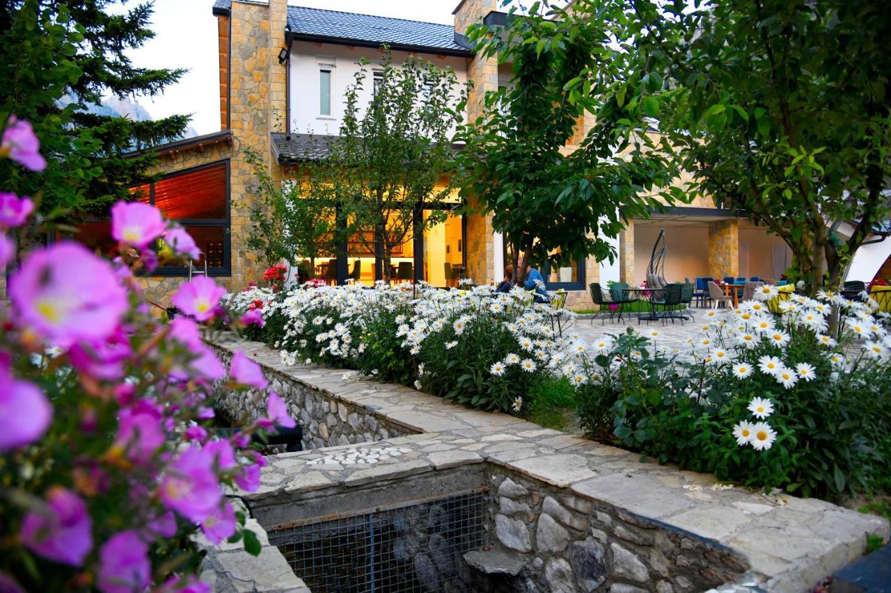 Breezy Hotel Valbone Exterior foto